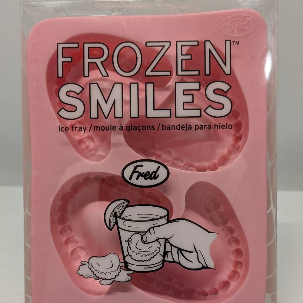 Frozen Smiles Teeth/ Dentures Ice Cube Mold by Fred & Friends